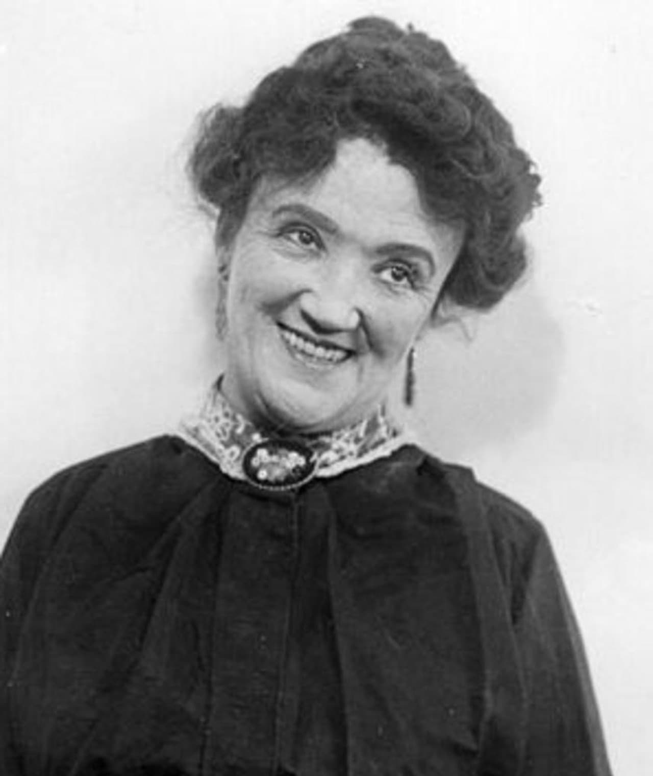 Marie Ault