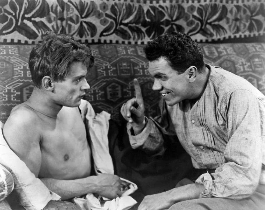 Scene from Bed and Sofa